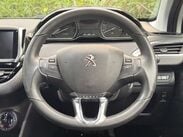 Peugeot 208 1.2 208 Signature PureTech S/S 5dr 20