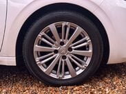 Peugeot 208 1.2 208 Signature PureTech S/S 5dr 16