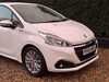 Peugeot 208 1.2 208 Signature PureTech S/S 5dr