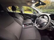 Peugeot 208 1.2 208 Signature PureTech S/S 5dr 29