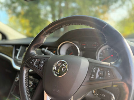 Vauxhall Astra 1.2 Astra Griffin Edition T 5dr 31