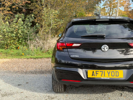 Vauxhall Astra 1.2 Astra Griffin Edition T 5dr 37