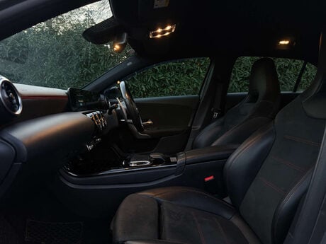 Mercedes-Benz A Class 1.5 A 180 AMG Line D Auto 5dr 34