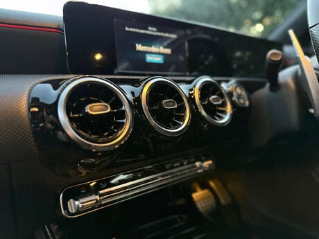 Mercedes-Benz A Class 1.5 A 180 AMG Line D Auto 5dr 35