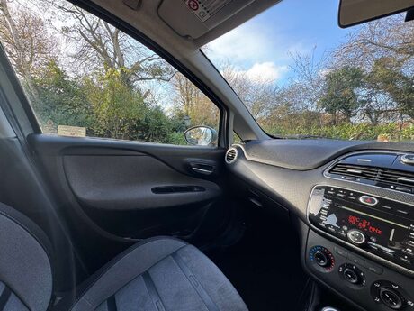 Fiat Punto Evo 1.4 Punto Evo GP 5dr 27