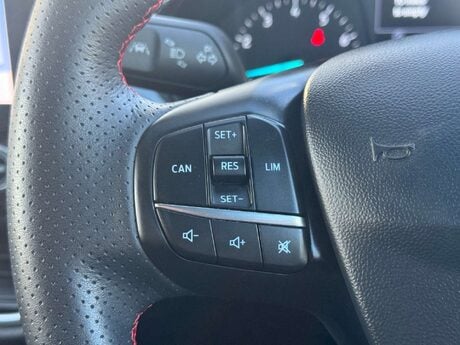 Ford Fiesta 1.0 Fiesta ST-Line T 5dr 29