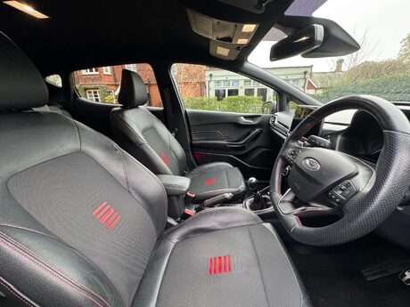 Ford Fiesta 1.0 Fiesta ST-Line X Edition T MHEV 5dr 31