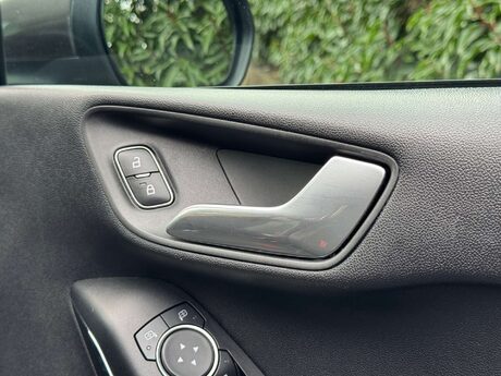 Ford Fiesta 1.0 Fiesta ST-Line X Edition T MHEV 5dr 19