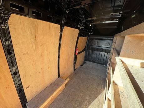 Iveco Daily 2.3 Daily 35S14B 21