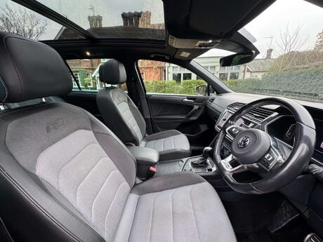 Volkswagen Tiguan 2.0 Tiguan R-Line Tech TDI 4Motion Semi-Auto 4WD 5dr 8
