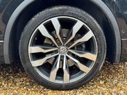Volkswagen Tiguan 2.0 Tiguan R-Line Tech TDI 4Motion Semi-Auto 4WD 5dr 33