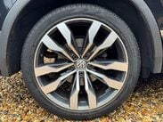 Volkswagen Tiguan 2.0 Tiguan R-Line Tech TDI 4Motion Semi-Auto 4WD 5dr 32