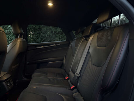 Ford Mondeo 2.0 MONDEO ST-LINE EDITION ECOBLUE 5dr 28