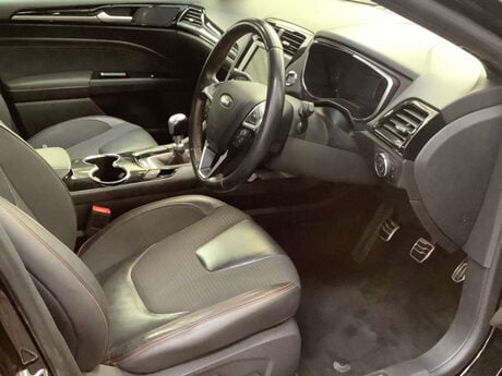 Ford Mondeo 2.0 MONDEO ST-LINE EDITION ECOBLUE 5dr 9