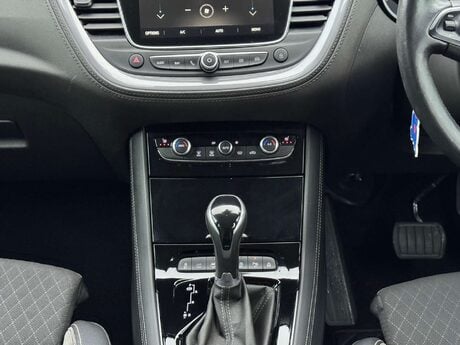 Vauxhall Grandland X 1.2 Grandland X Sport Nav T S/S Auto 5dr 37