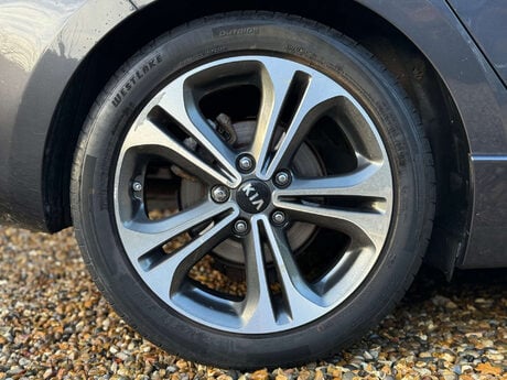 Kia Ceed 1.0 Ceed GT-Line ISG 5dr 11