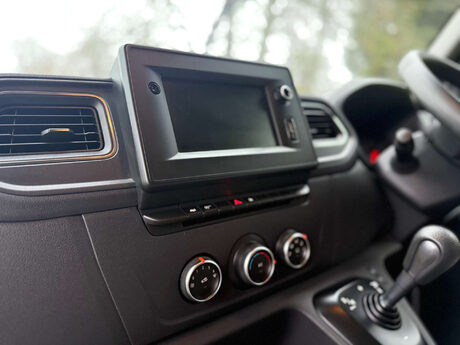 Renault Trucks Uk Master 2.3 Master 35 LWB 33