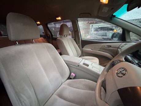 Toyota Estima ESTIMA 17