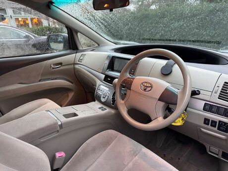 Toyota Estima ESTIMA 14