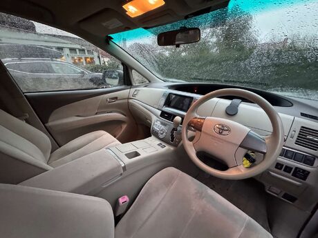 Toyota Estima ESTIMA 12