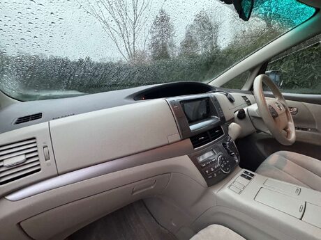 Toyota Estima ESTIMA 16