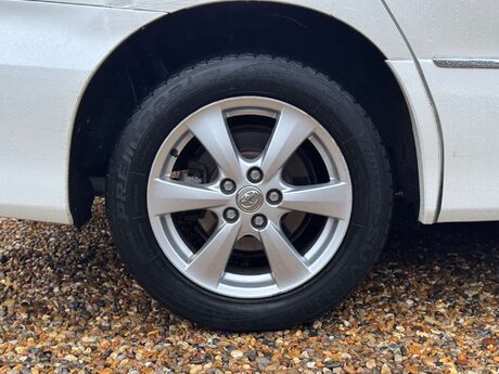 Toyota Estima ESTIMA 37