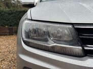 Volkswagen Tiguan 2.0 Tiguan SE Nav TDI BlueMotion Technology 4Motion 4WD 5dr 2