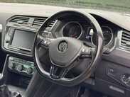 Volkswagen Tiguan 2.0 Tiguan SE Nav TDI BlueMotion Technology 4Motion 4WD 5dr 20