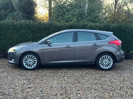 Ford Focus 1.0 Focus Titanium X 5dr 7