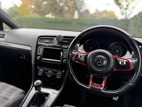 Volkswagen Golf 2.0 Golf GTD 5dr 24