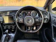Volkswagen Golf 2.0 Golf R DSG 4WD 5dr 7