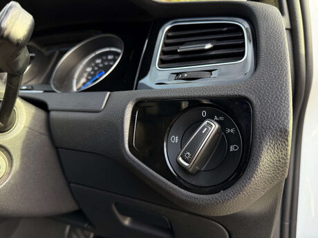 Volkswagen Golf 2.0 Golf R DSG 4WD 5dr 41