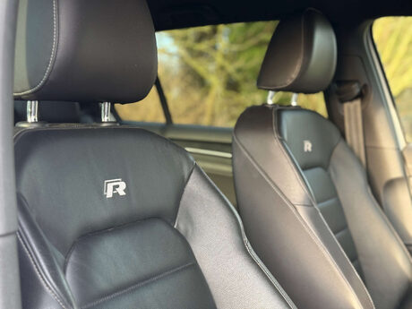 Volkswagen Golf 2.0 Golf R DSG 4WD 5dr 35