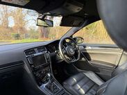Volkswagen Golf 2.0 Golf R DSG 4WD 5dr 24