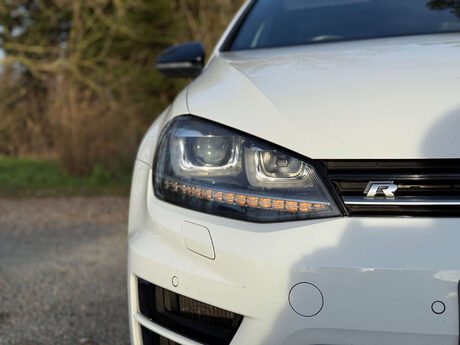Volkswagen Golf 2.0 Golf R DSG 4WD 5dr 13