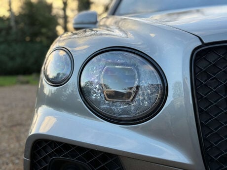 Bentley Bentayga 4.0 Bentayga V8 Auto 4WD 5dr 68