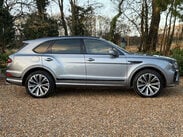 Bentley Bentayga 4.0 Bentayga V8 Auto 4WD 5dr 17