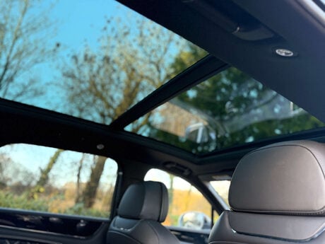 Bentley Bentayga 4.0 Bentayga V8 Auto 4WD 5dr 65