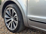 Bentley Bentayga 4.0 Bentayga V8 Auto 4WD 5dr 56