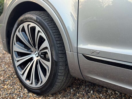 Bentley Bentayga 4.0 Bentayga V8 Auto 4WD 5dr 56