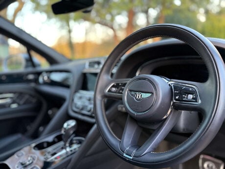 Bentley Bentayga 4.0 Bentayga V8 Auto 4WD 5dr 63