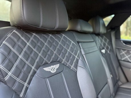 Bentley Bentayga 4.0 Bentayga V8 Auto 4WD 5dr 75