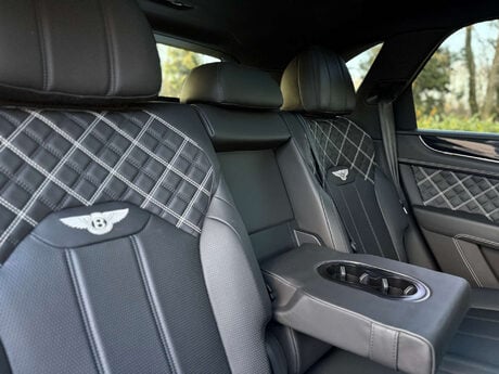 Bentley Bentayga 4.0 Bentayga V8 Auto 4WD 5dr 35