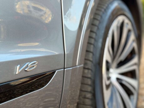 Bentley Bentayga 4.0 Bentayga V8 Auto 4WD 5dr 79