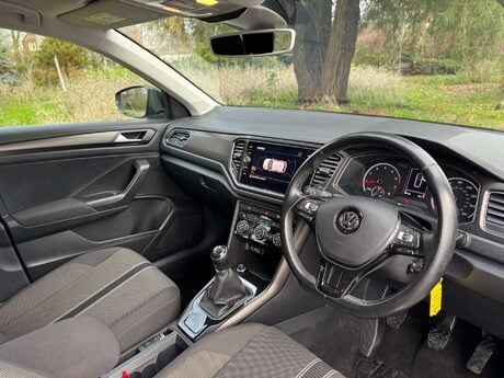 Volkswagen T-Roc 1.5 T-Roc SE TSi Evo 5dr 22