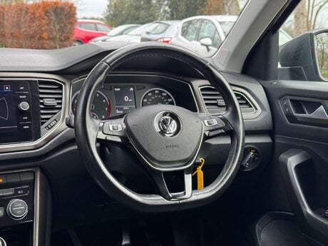 Volkswagen T-Roc 1.5 T-Roc SE TSi Evo 5dr 13