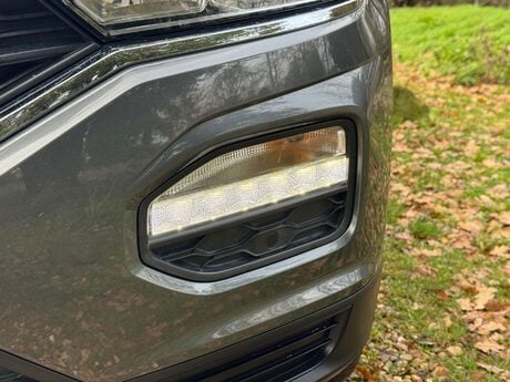 Volkswagen T-Roc 1.5 T-Roc SE TSi Evo 5dr 19