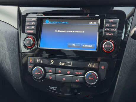 Nissan Qashqai 1.5 Qashqai N-Connecta dCi 5dr 37