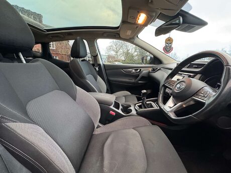 Nissan Qashqai 1.5 Qashqai N-Connecta dCi 5dr 31