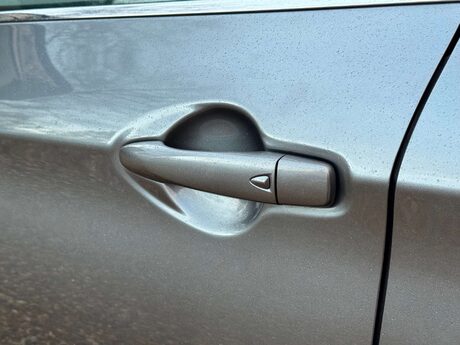 Nissan Qashqai 1.5 Qashqai N-Connecta dCi 5dr 28